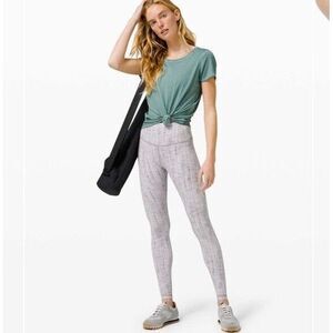 Lululemon Wunder Under High-Rise Tight‎ 28" Size 6 EUC Action Jacquard Moonphase